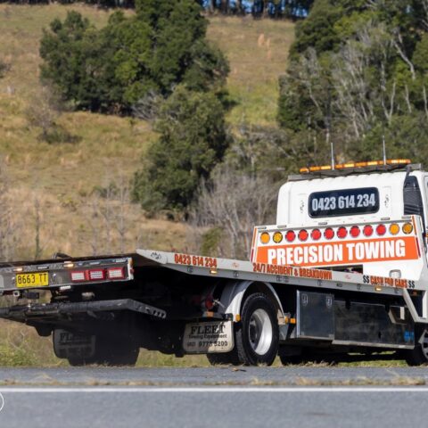 precision towing 24/7 accident towing in lismore