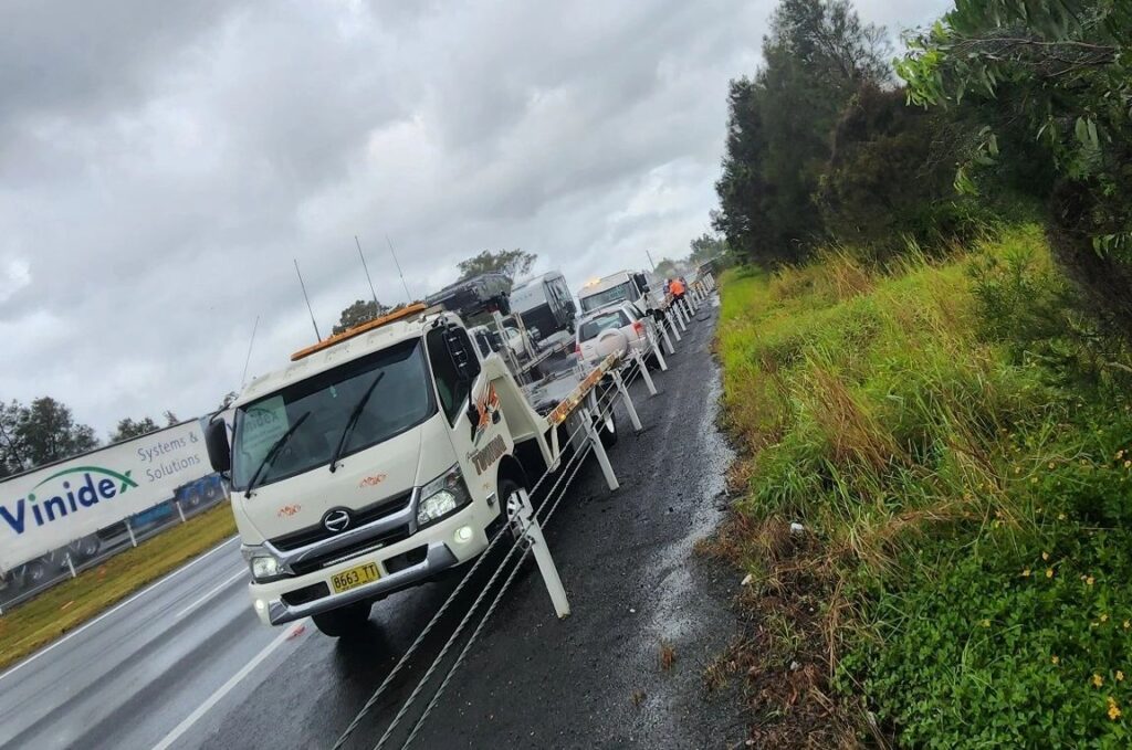 Accident towing service byron bay